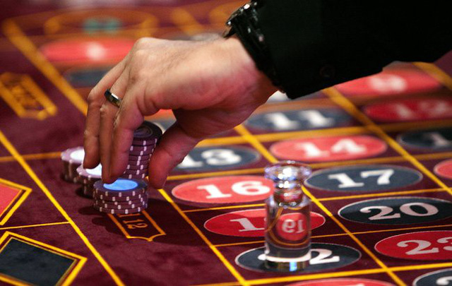 Việc thí điểm cho người Việt vào chơi casino đang tạo ra cơ hội cho nhiều dự án nghỉ dưỡng có casino. 