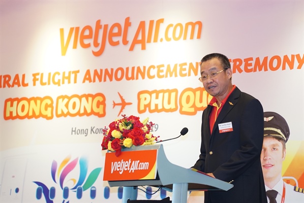 Ông Lưu Đức Khánh – Giám đốc điều hành Vietjet công bố khai trương thương mại đường bay mới và kế hoạch khai thác đường bay giữa Hồng Kông và Việt Nam