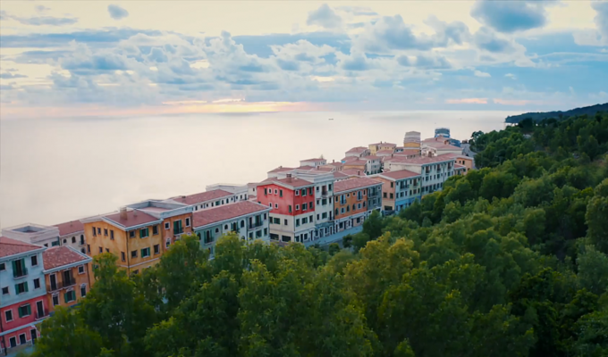 Dự án Sun Premier Village Primavera mang màu sắc Địa Trung Hải đang dần hoàn thiện.