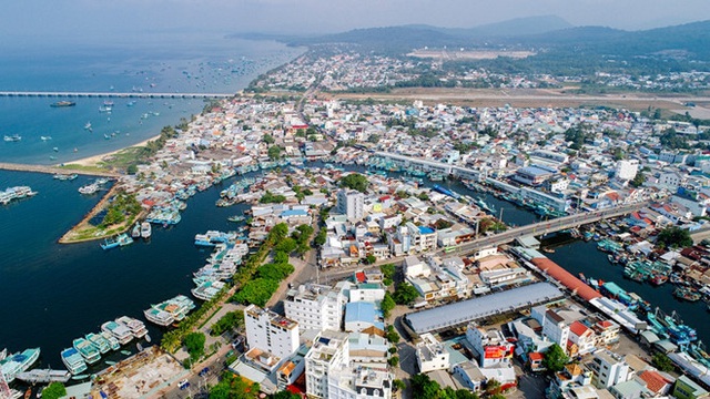 Phú Quốc thành thành phố đảo đầu tiên tại Việt Nam.