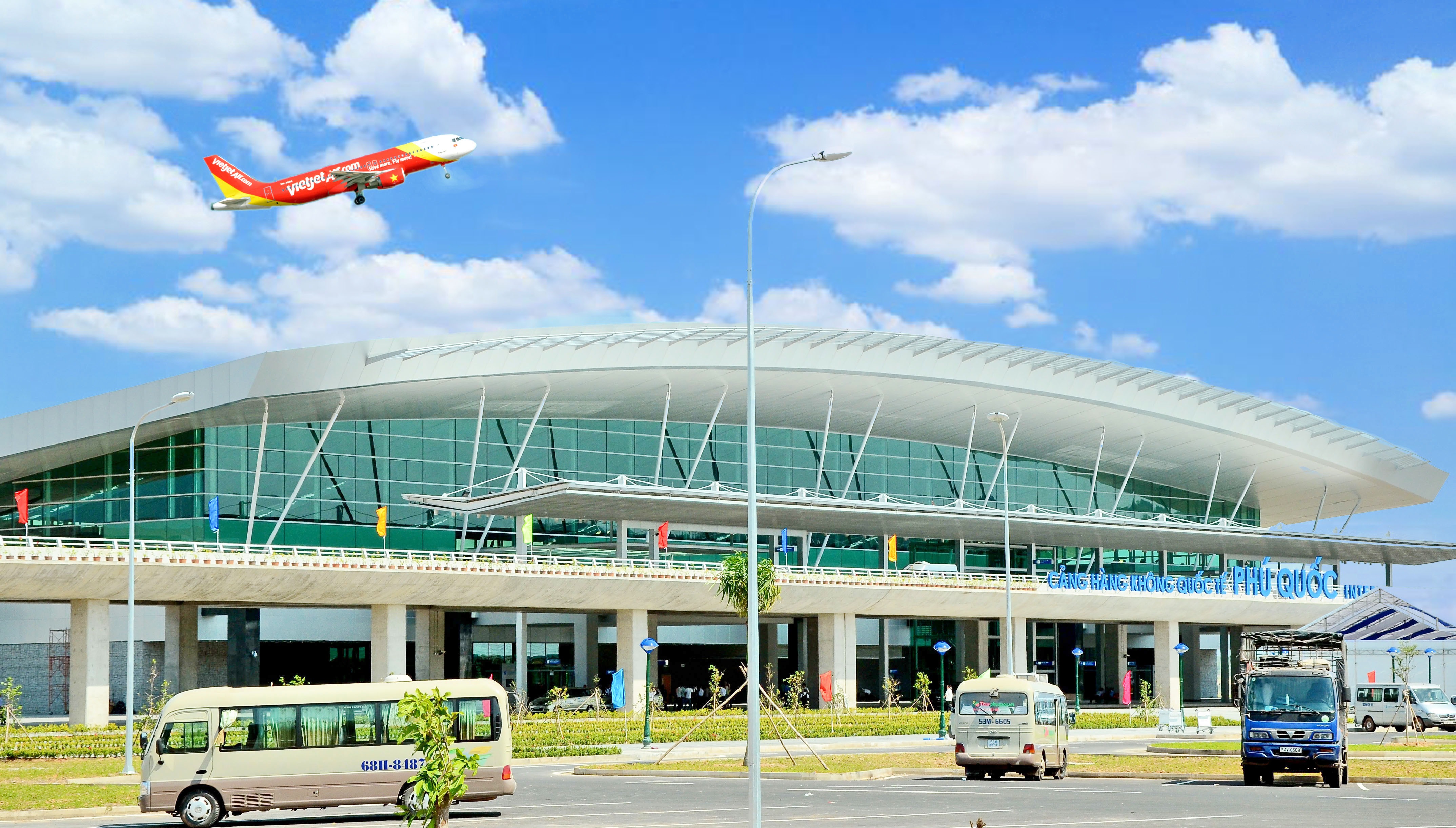 Kiên Giang kiến nghị tiếp tục nâng cấp sân bay Phú Quốc